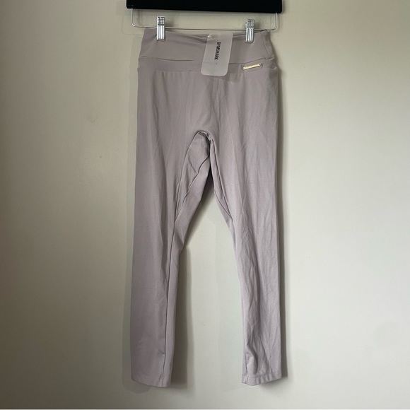 Gymshark Whitney Simmons grey leggings size medium - Picture 4 of 9